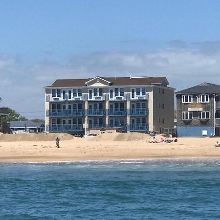 Misquamicut Beach Front Inn Westerly Eksteriør billede