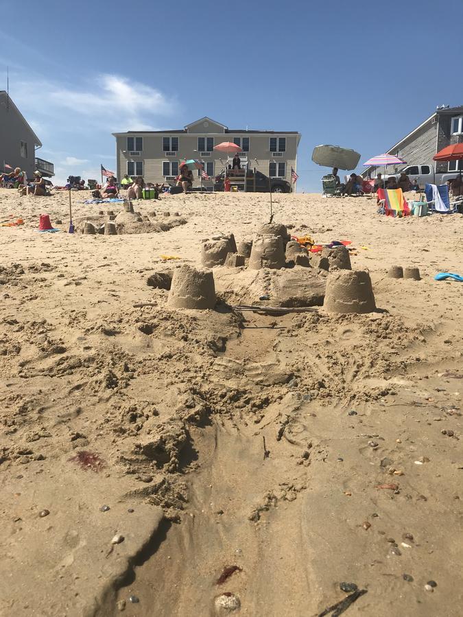 Misquamicut Beach Front Inn Westerly Eksteriør billede